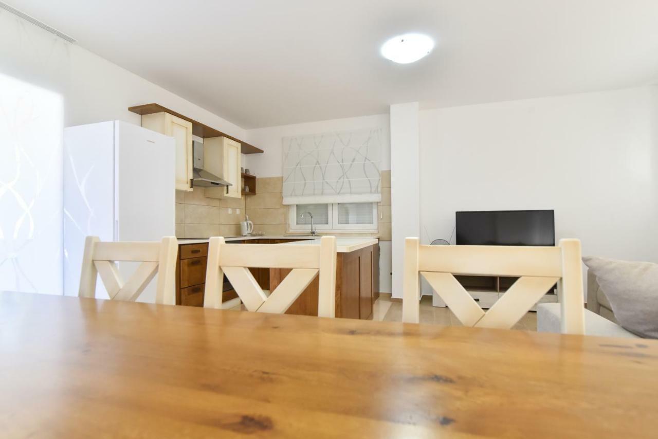 Villa Village Idylle With Heated Pool, Sauna, Jacuzzy And Private Parking Sukošan Екстериор снимка