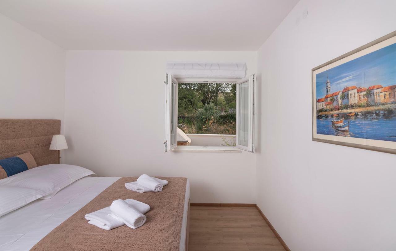 Villa Village Idylle With Heated Pool, Sauna, Jacuzzy And Private Parking Sukošan Екстериор снимка