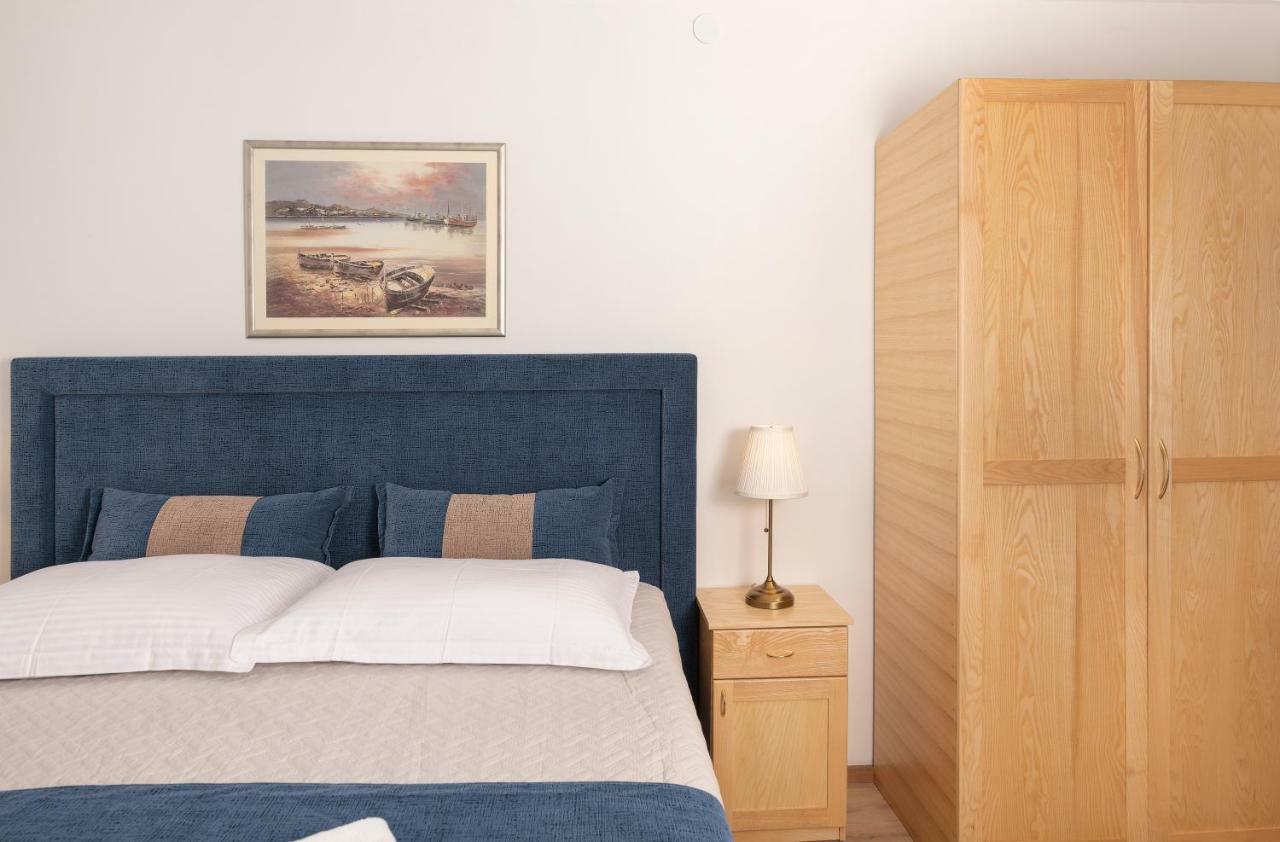 Villa Village Idylle With Heated Pool, Sauna, Jacuzzy And Private Parking Sukošan Екстериор снимка
